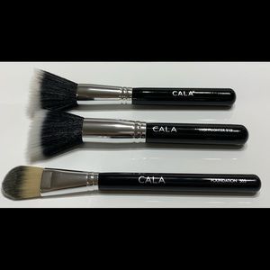 🌸Brushes Makeup, Studio Master, CALA X 3 Pcs NEW ♥️
